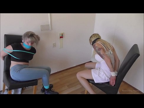 ❤️ Závislá / svázaná a s roubíkem / dáma v nesnázích Porno u nás ❌️❤